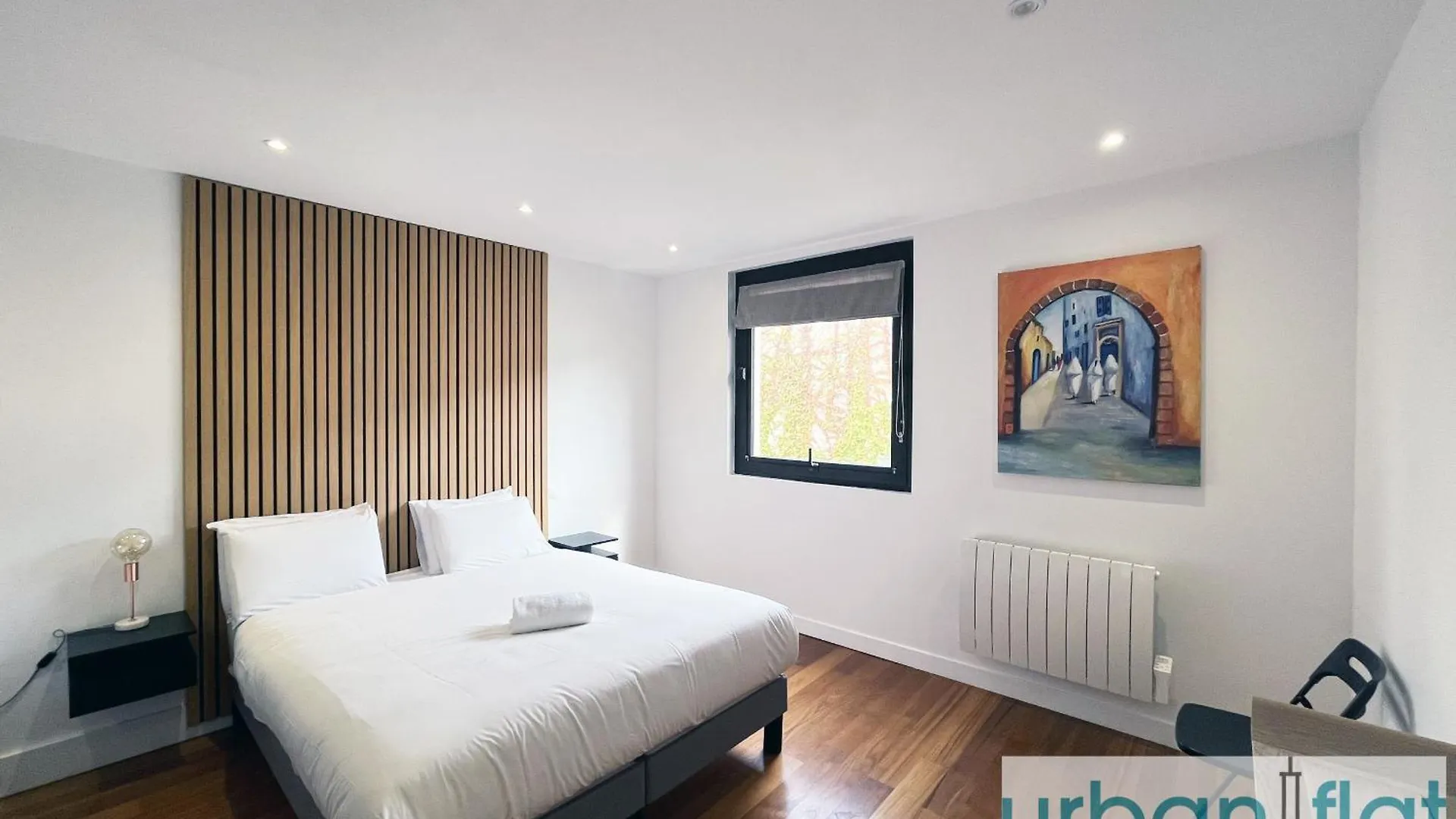 Urban Flat 168 - Spacious 1-bedroom In * Paris