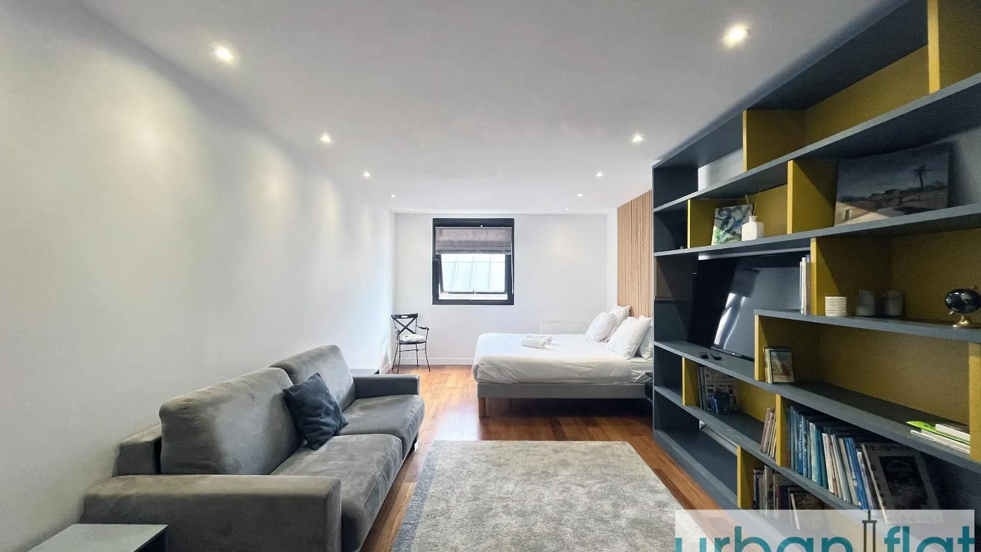 Urban Flat 168 - Spacious 1-bedroom In Apartment Paris
